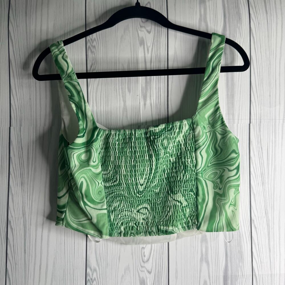 Princess Polly Swirled Green Cropped Tank Top Size 12 Festival Retro Summer - Picture 4 of 7